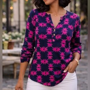 Lilly Pulitzer Gretchen “Get Hoppy” Navy Pink Floral Long Sleeve Henley Top